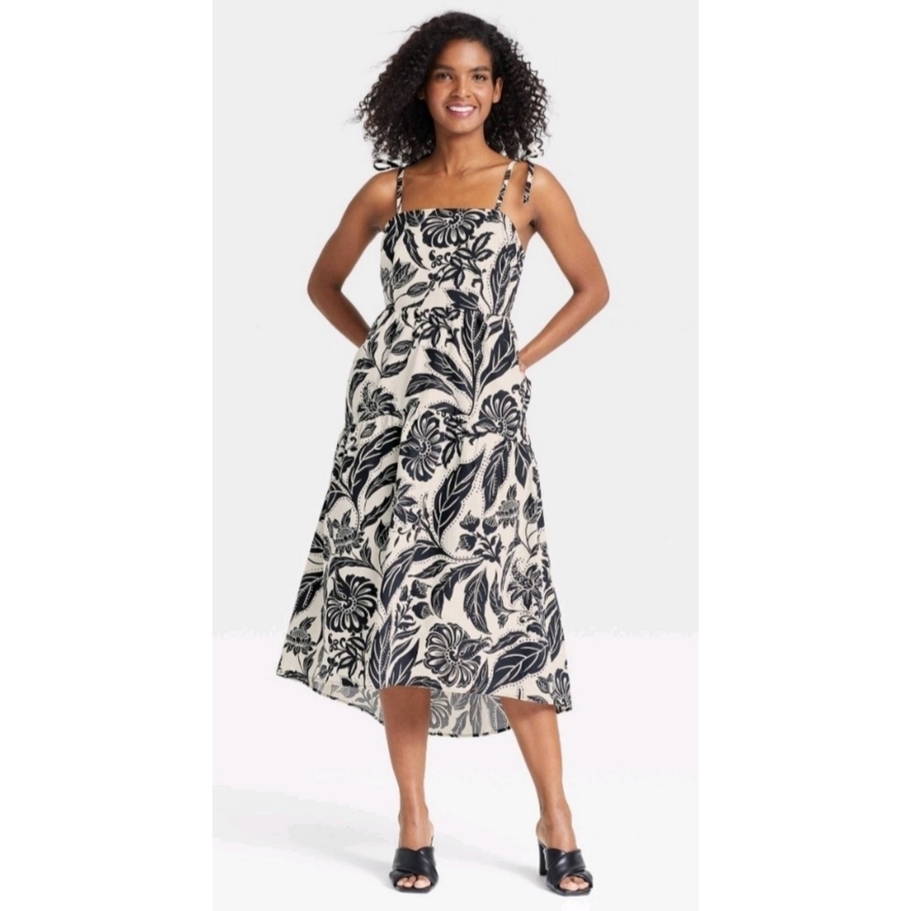 Who What Wear Sleeveless Baby doll dress Black floral on Cream Size L